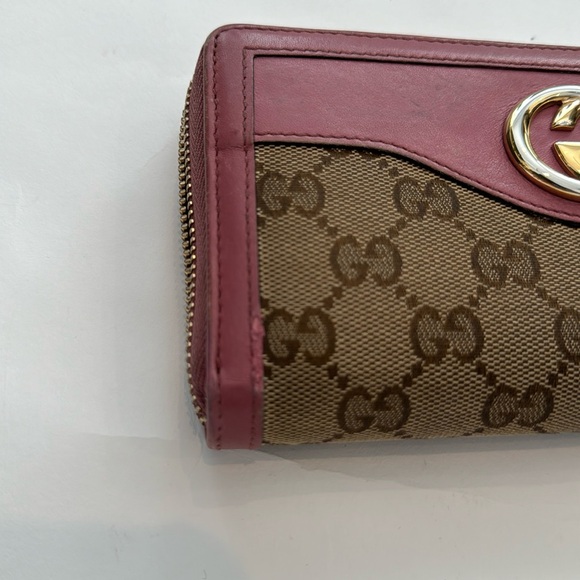 Gucci GG Authentic Pre Owned Pink & Brown Canvas Sukey Zip around long Wallet. - Picture 15 of 15